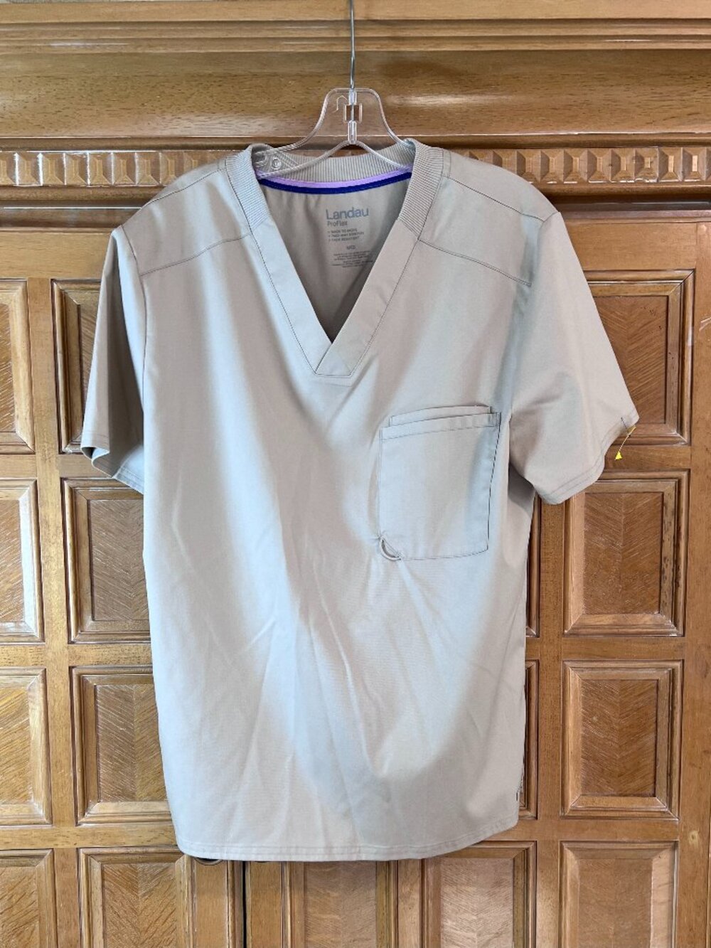 Landau Scrubs Top and Bottoms M Tan Beige NWT Interior Pocket Uniform 2 Piece